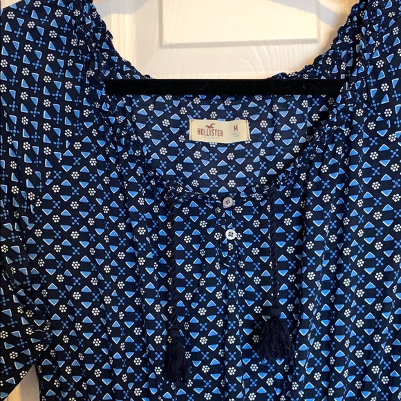 Hollister Peasant Dress - Picture 2 of 5